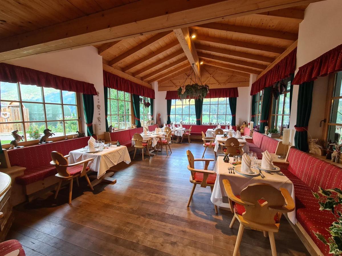 Hotel Piedibosco Moena Exterior photo